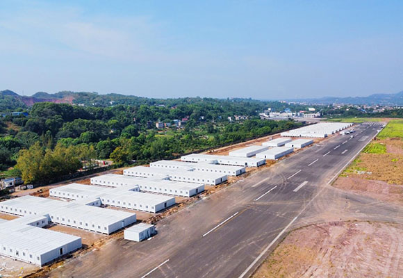 江陽(yáng)區(qū)方艙隔離點(diǎn)、方艙醫(yī)院項(xiàng)目艙體及附屬設(shè)施資產(chǎn)處置網(wǎng)絡(luò)拍賣(mài)公告